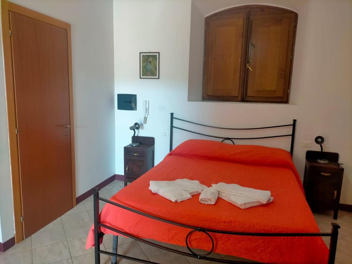Aparthotel Antico Borgo La Commenda Montefiascone Exteriér fotografie